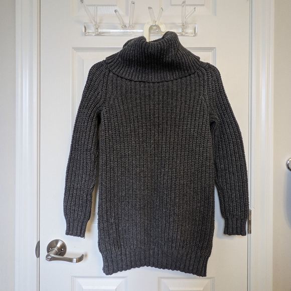 Banana Republic Grey Knit Turtleneck Sweater - Picture 3 of 6